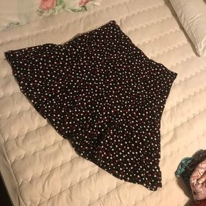Cute Red & white on black pull on  polkadot skirt